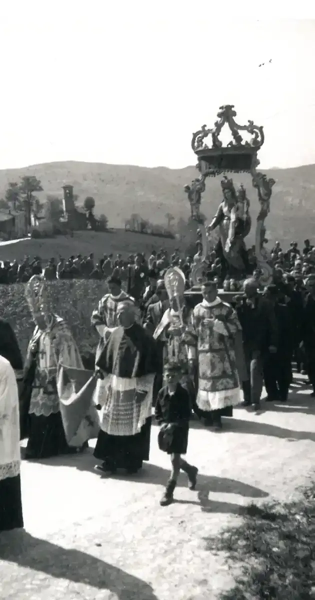 ph: Processione verso il nuovo Santuario della Madonna di Montelungo | 08-05-1942